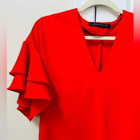 Stunning Zara Women red mini dress size xs - Picture 3 of 5